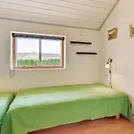 Four-bedroom In Tatil Evi Hejls