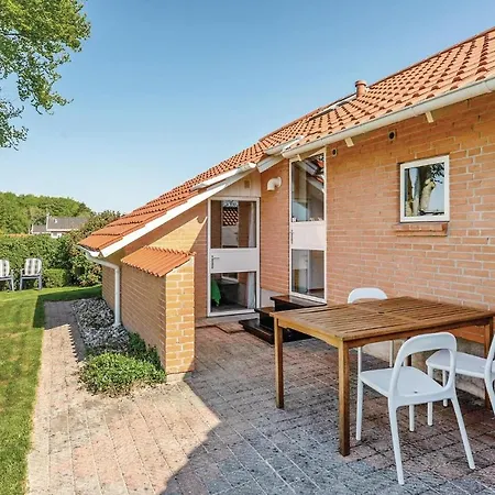Nyaraló Four-bedroom In